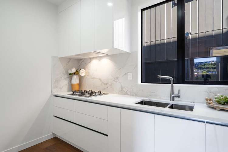 21 Humenga Place Long Bay_35