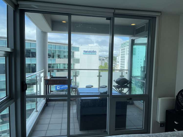 911/30 Beach Road Auckland Central_9