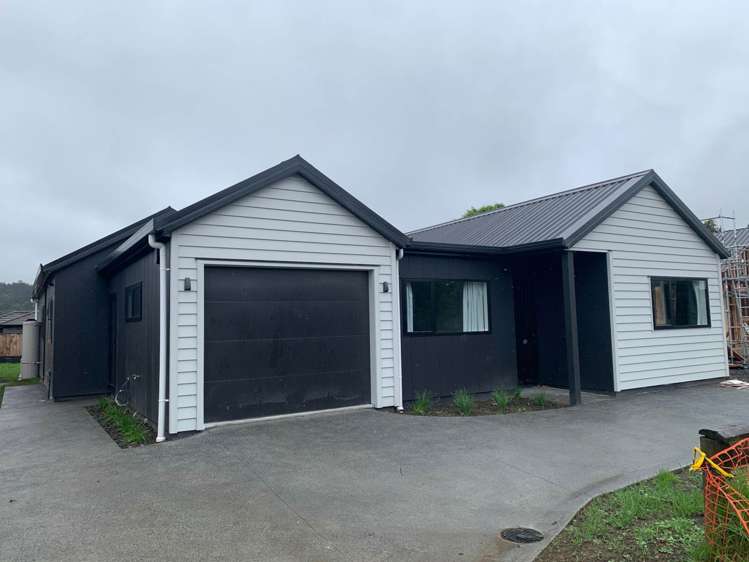 128 Matua Road_0