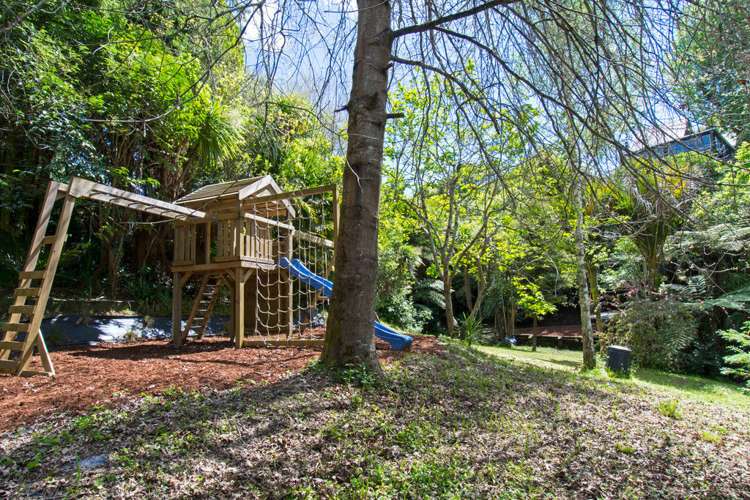 19 Tanglewood Place Cockle Bay_12