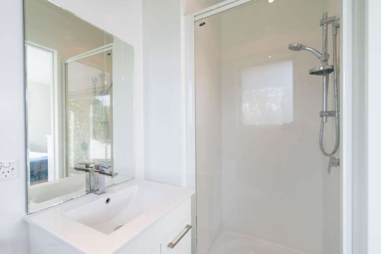 16 Broughton Place Te Anau_9