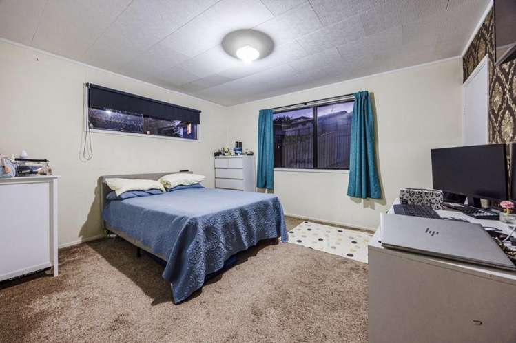 82 Alabaster Drive Papatoetoe_11