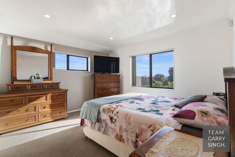 6 Blantyre Court Wattle Downs_9