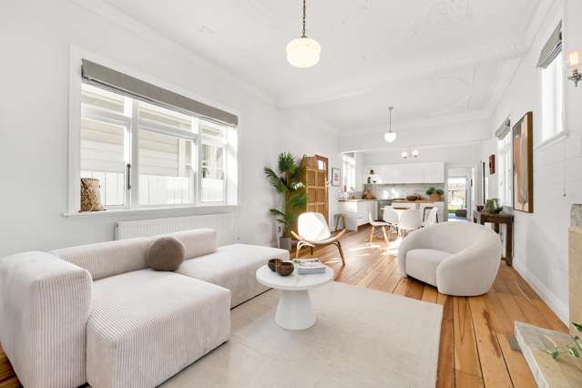 187 Onepu Road Lyall Bay_1