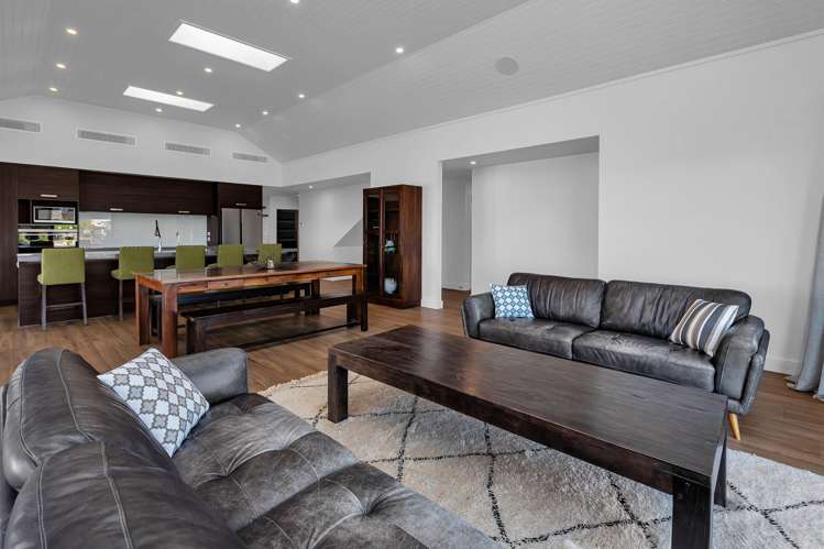 33 Waitemata Drive One Tree Point_9