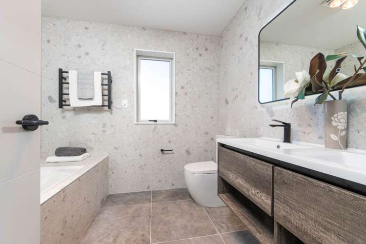 5d Quiet Street Te Atatu South_6