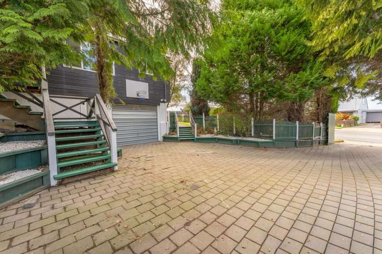 10 Birch Street Gleniti_35