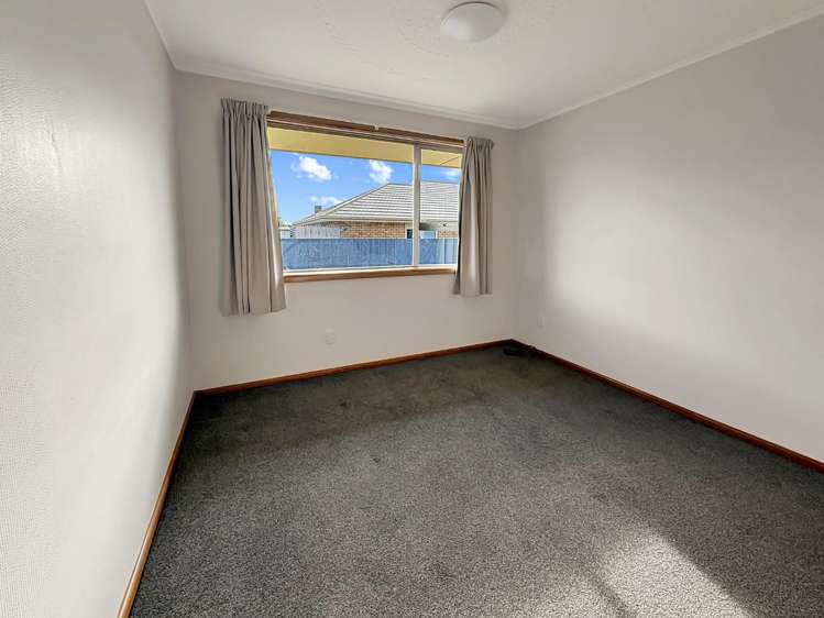 2/267 Tancred Street 10001_6