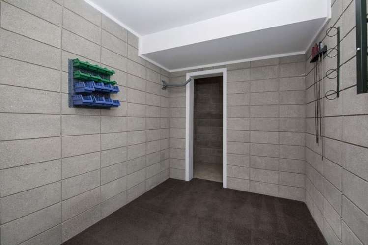 13 Bejoy Rise East Tamaki Heights_15