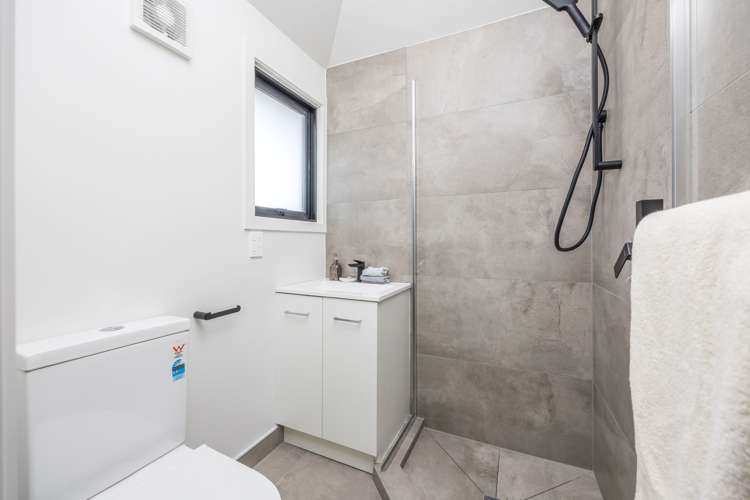 1/53 Raleigh Road Northcote_17