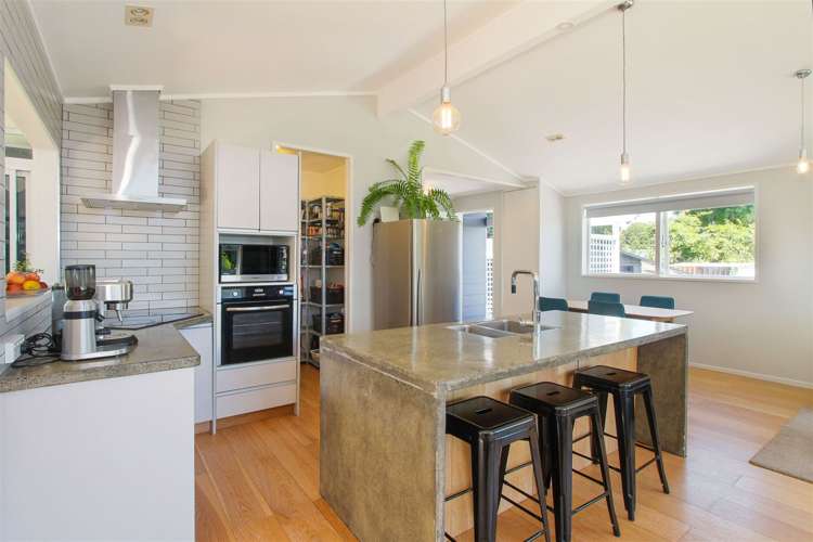 11 Taihiki Road Clarks Beach_7