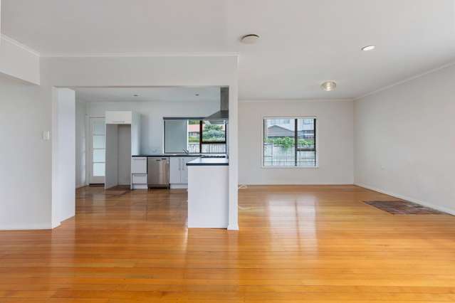 1/54 Seaview Terrace Mt Albert_4