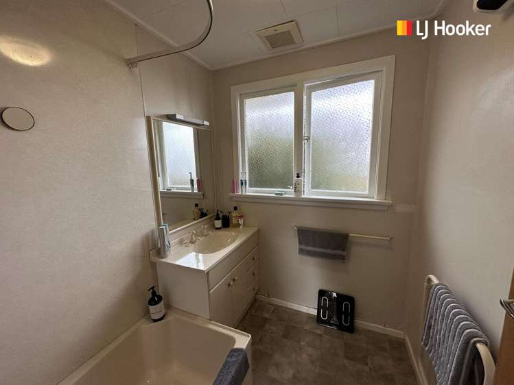 41 Mckerrow Street Shiel Hill_13