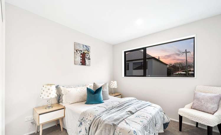 2/33 Buscomb Ave Henderson_14