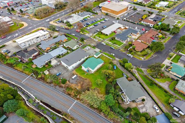 31 Hall Street Pukekohe_16