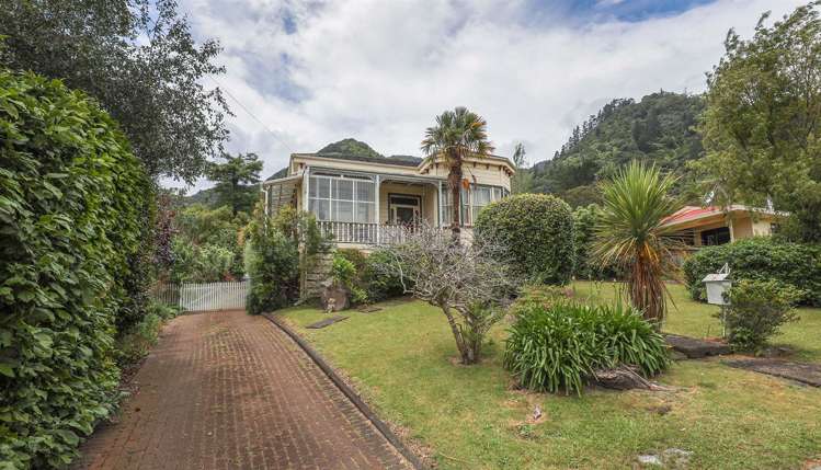 18 Puriri Street Te Aroha_11