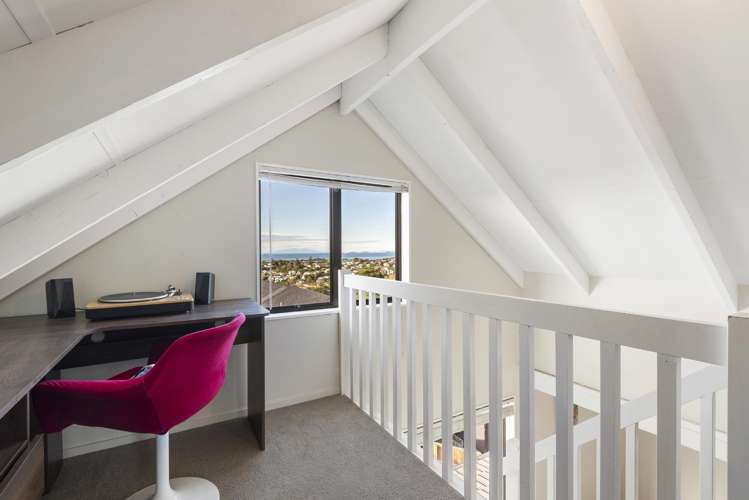 1/163 Oaktree Avenue Browns Bay_13