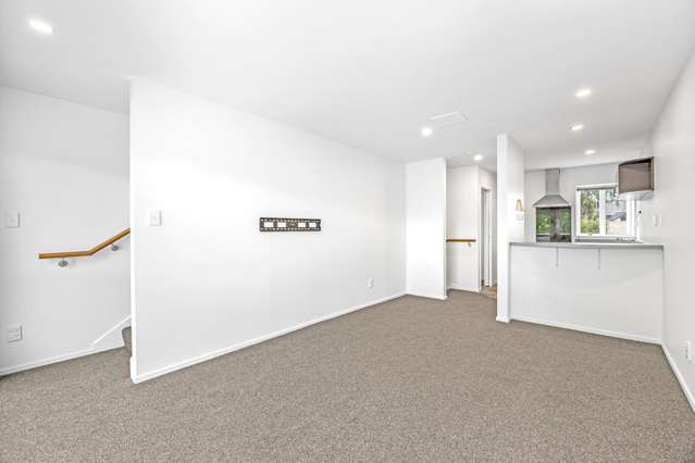 3/179 Riccarton Road Riccarton_3