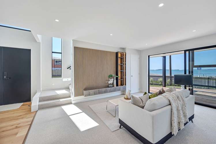 58 The Esplanade Eastern Beach_14