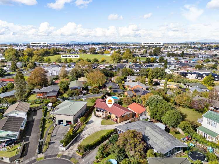 8 Magenta Place Dinsdale_24