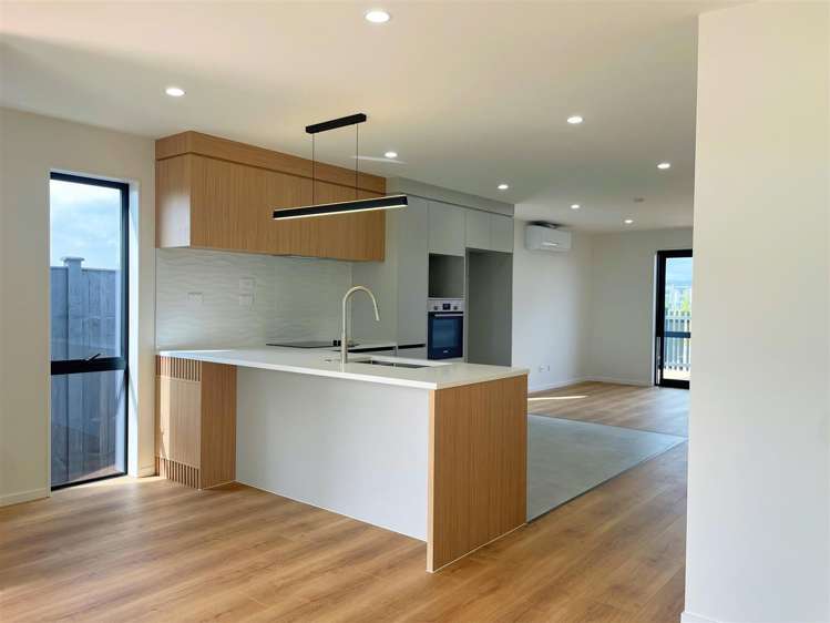 8 Harikoa Way Karaka_6