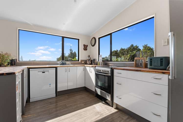 127 Mountain View Road_5