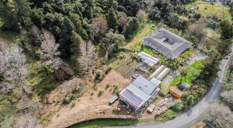 60 Lenzen Road Puhoi_1