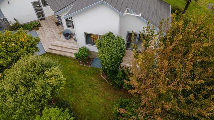 2 Myers Grove Churton Park_23