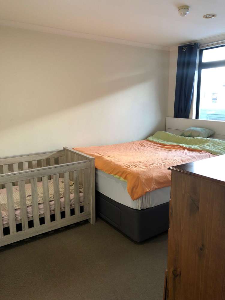 D418/176 Broadway Newmarket_6