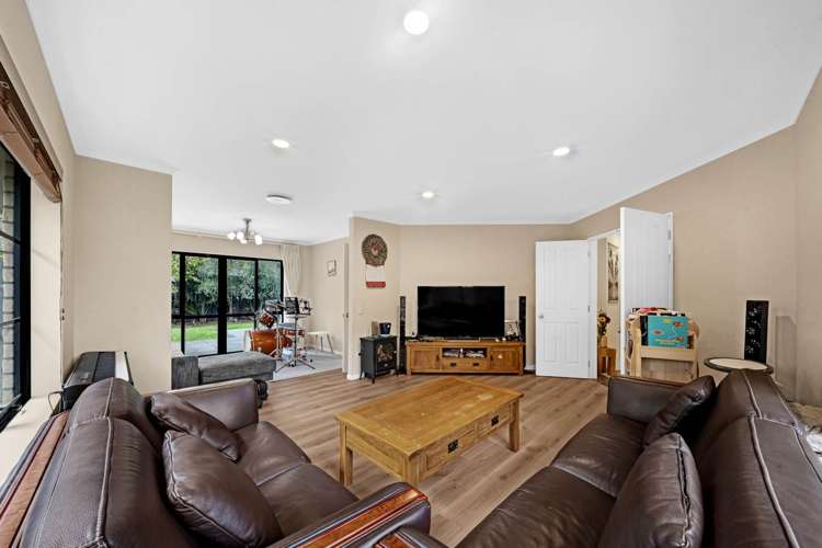 4 Pennygale Close Flat Bush_3