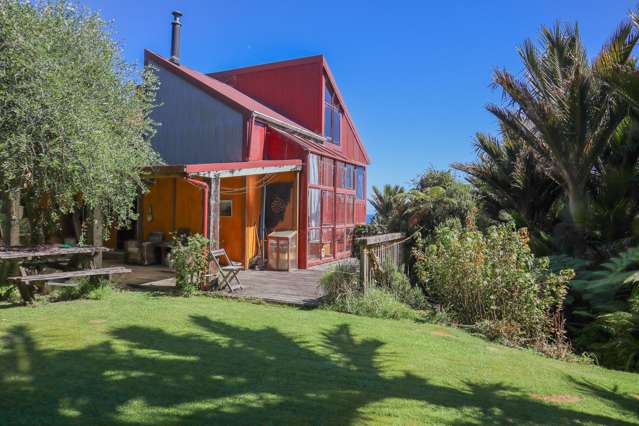 Summer Vibing Rustic Oasis