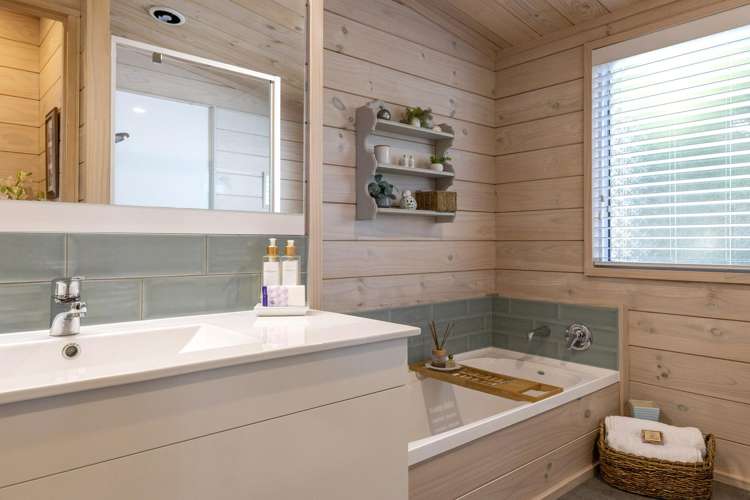 15 Silich Street Acacia Bay_14