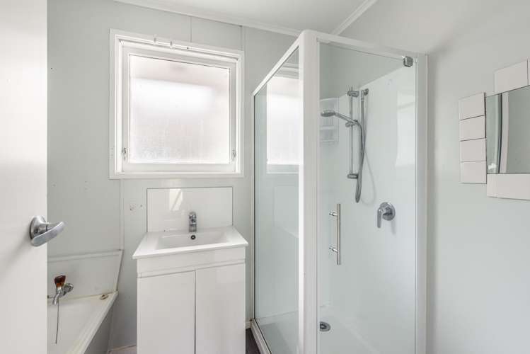 75a Ocean Road Paraparaumu Beach_8