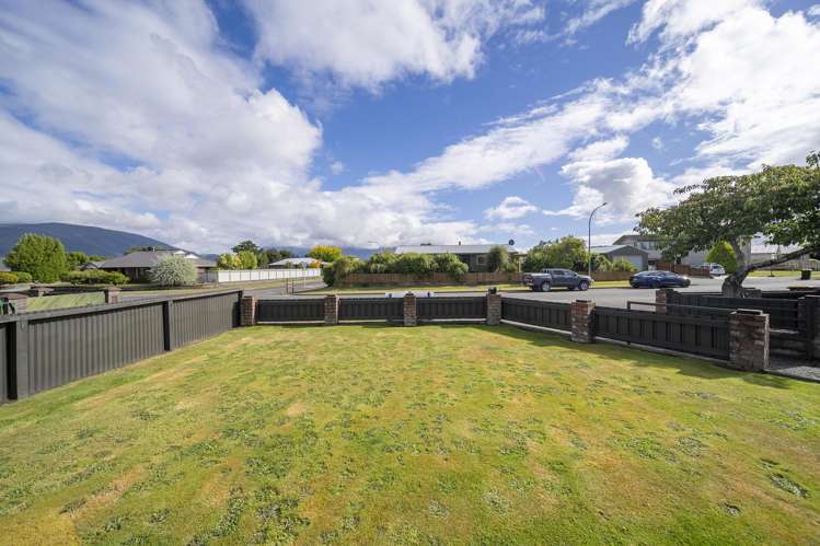 12 Govan Drive Te Anau_18