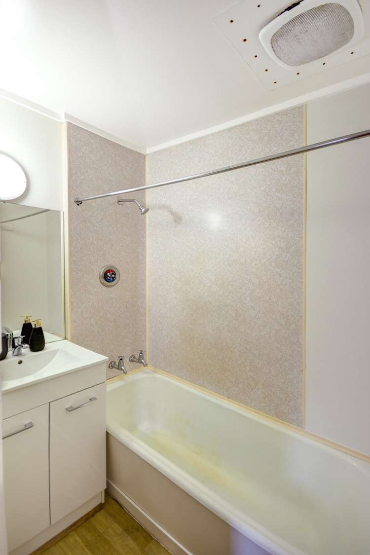 11 Lees Street Dunedin Central_13