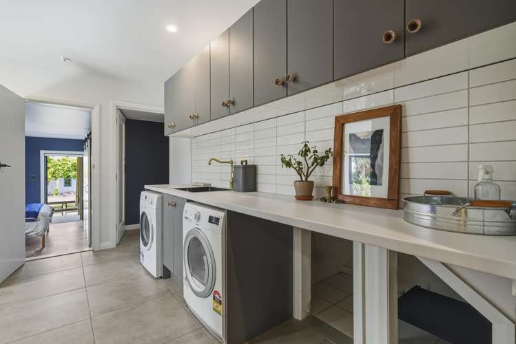 24 Queen Street Brighton_15