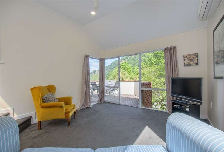 8 Mackinnon Terrace Fernhill/Sunshine Bay_8