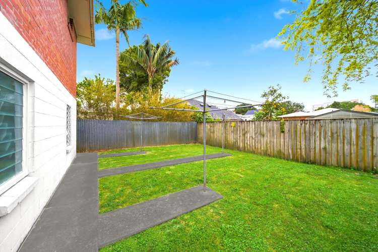3/27 Cardwell Street Onehunga_13