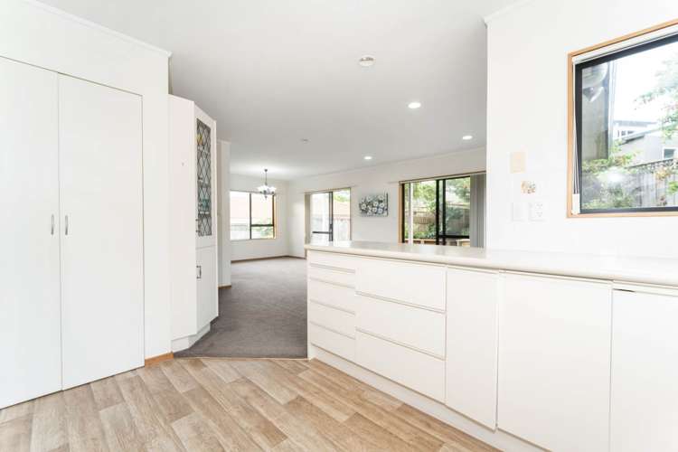 15 Saint Lucia Place Unsworth Heights_11