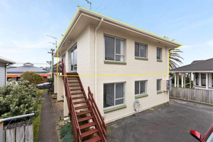 3/154 Onepu Road Lyall Bay_8
