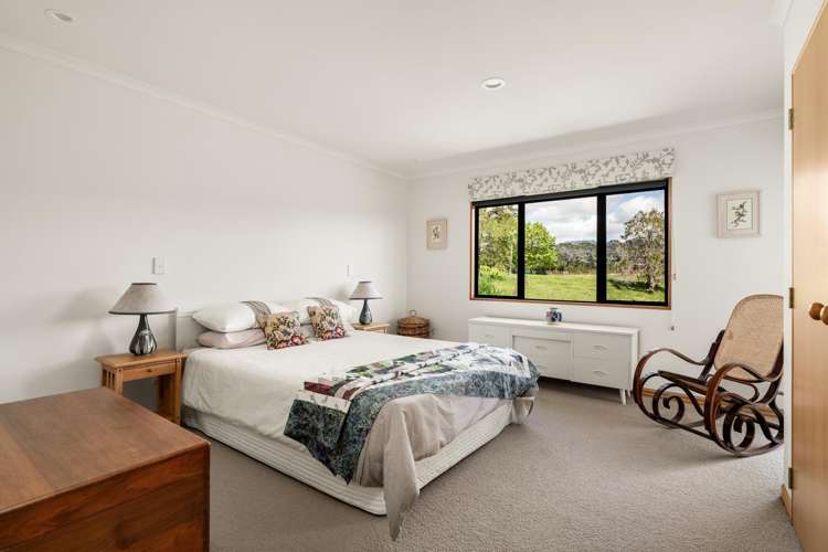 42 Walker Road West Aongatete_16