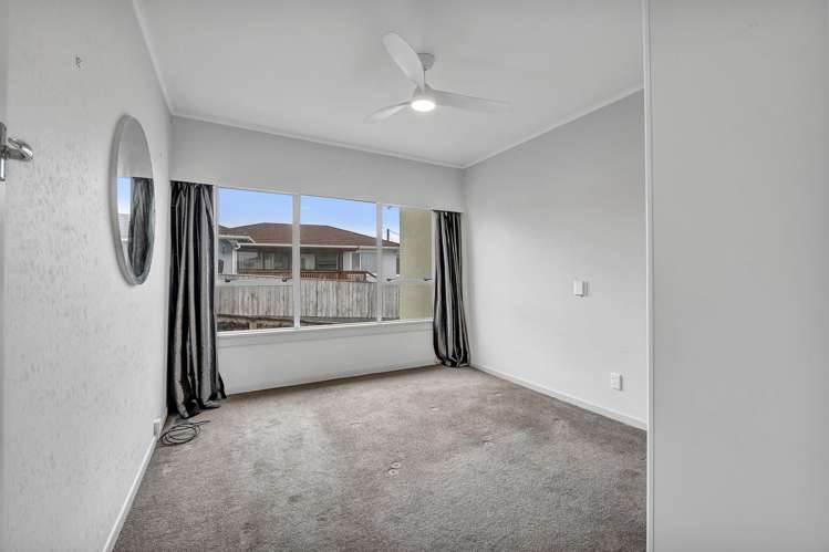 111 Pioneer Road Moturoa_11