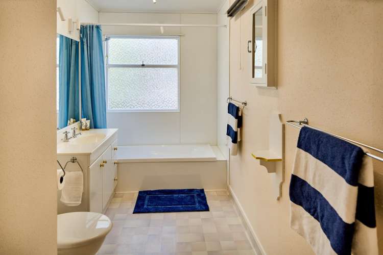 26 Steyne Avenue Plimmerton_16