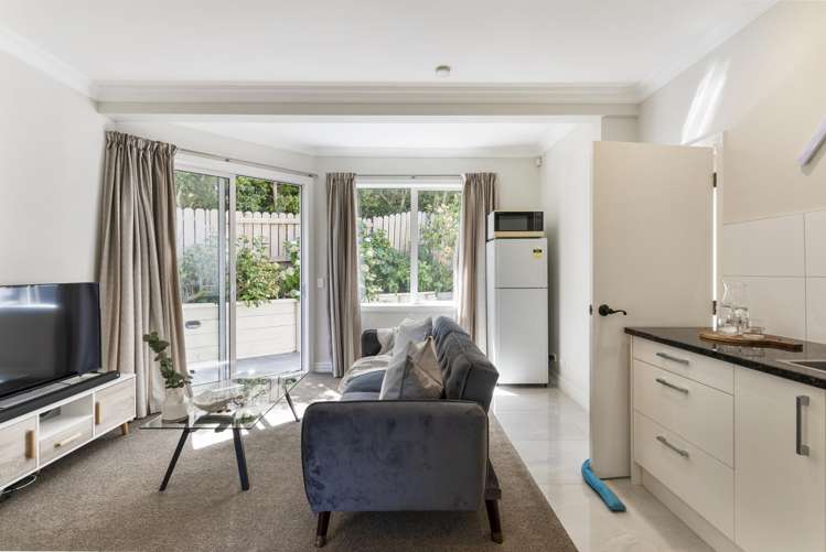 135 Bleakhouse Road Mellons Bay_26