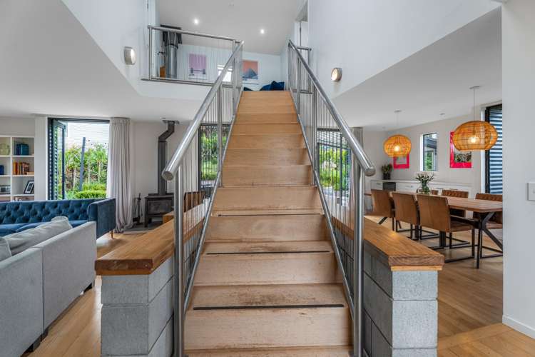 2 Te Makiri Road Onetangi_15