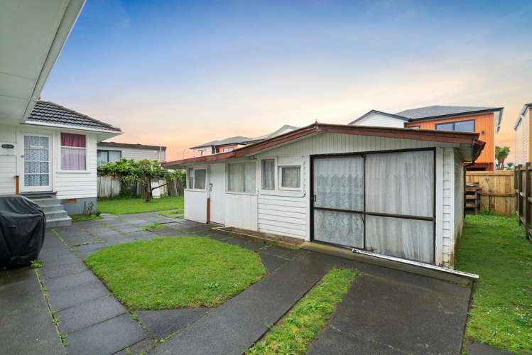 503 Massey Road Mangere_12