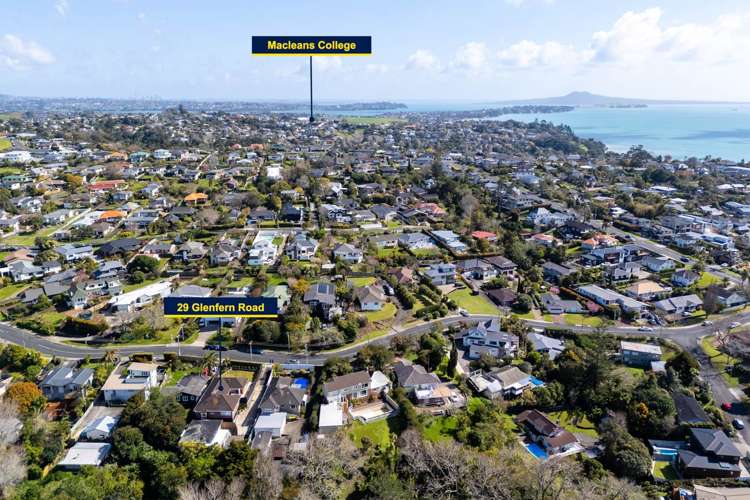 29 Glenfern Road Mellons Bay_24