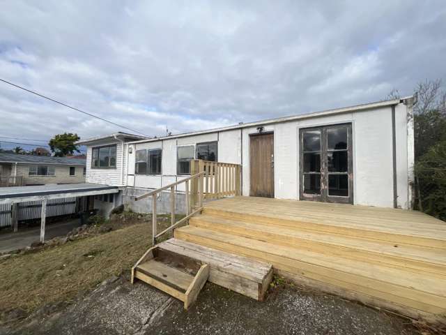 20 Ribblesdale Road, Henderson, Auckland