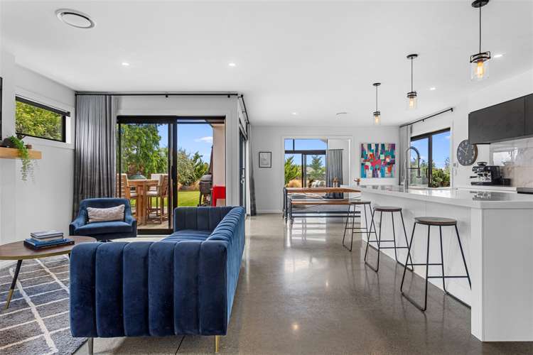 7 Shepherd Avenue West Melton_12