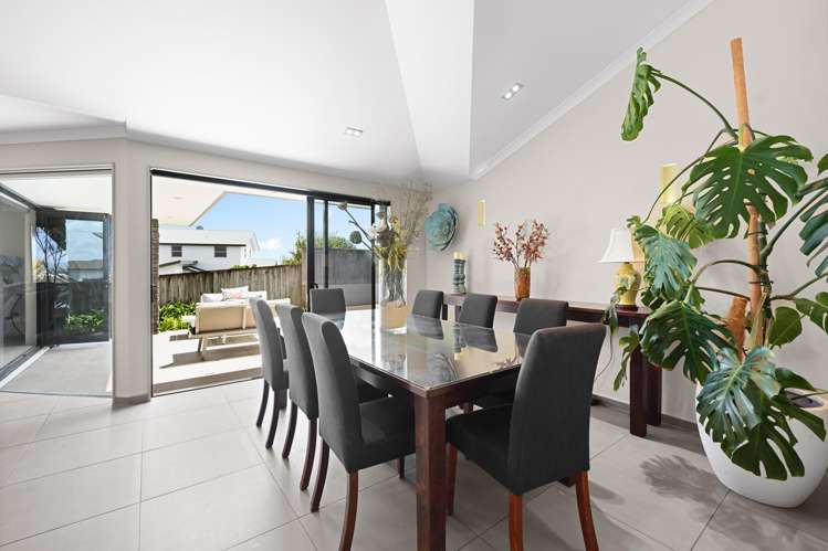 21 Raddington Way Huntington_12